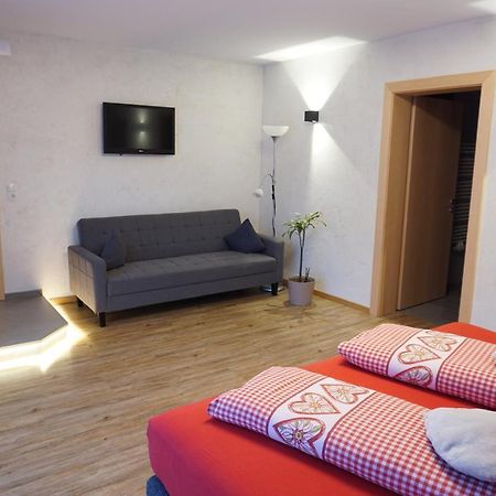 Haus Waldblick Pfunds Apartman Kültér fotó